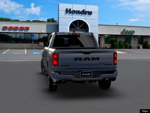 New 2026 RAM 1500 Big Horn AWD/4WD image 13