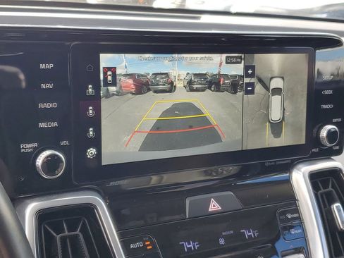 Used 2023 Kia Sorento SX image 19
