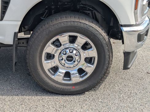 New 2025 Ford F350 King Ranch w/ Chrome Package image 12