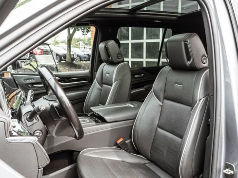 Used 2022 Cadillac Escalade Sport w/ Touring Package AWD/4WD image 6