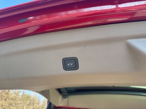 New 2026 GMC Yukon Denali w/ Sun & Power Step Package AWD/4WD image 62