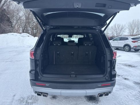 Certified 2025 GMC Acadia Elevation image 37