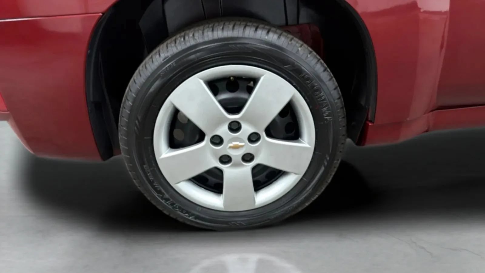 Used 2009 Chevrolet HHR LS FWD image 24