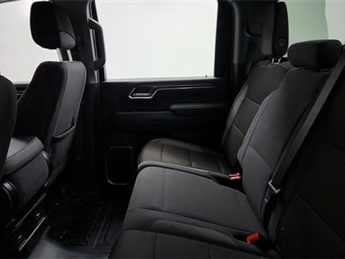 Used 2024 Chevrolet Silverado 2500 LT image 18