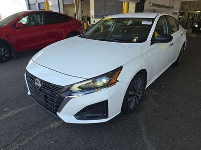 Used 2025 Nissan Altima 2.5 SV