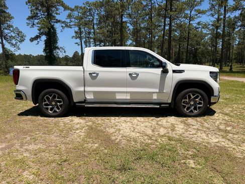 Used 2026 GMC Sierra 1500 SLT w/ SLT Premium Package AWD/4WD image 9