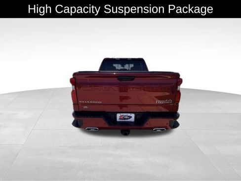 Used 2024 Chevrolet Silverado 1500 High Country AWD/4WD image 6
