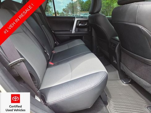 Certified 2023 Toyota 4Runner SR5 Premium w/ Moonroof Package AWD/4WD image 17