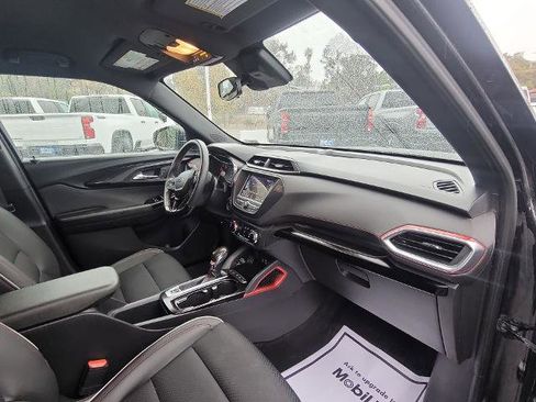 Used 2022 Chevrolet TrailBlazer RS image 26