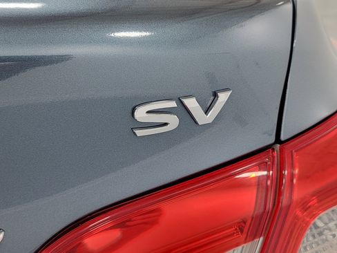 Used 2017 Nissan Sentra SV image 10