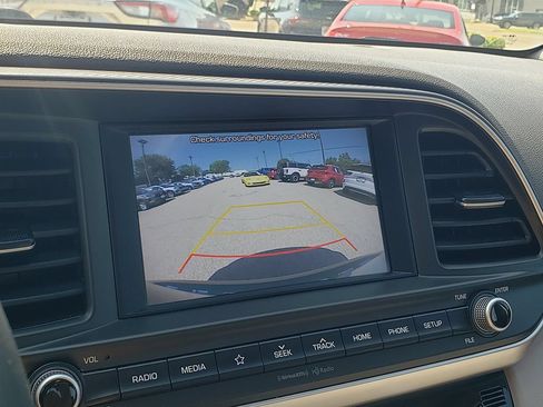 Used 2020 Hyundai Elantra Value Edition w/ Cargo Package (C1) FWD image 23