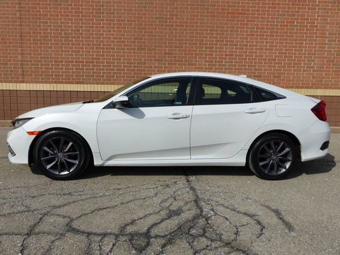Used 2019 Honda Civic EX image 6