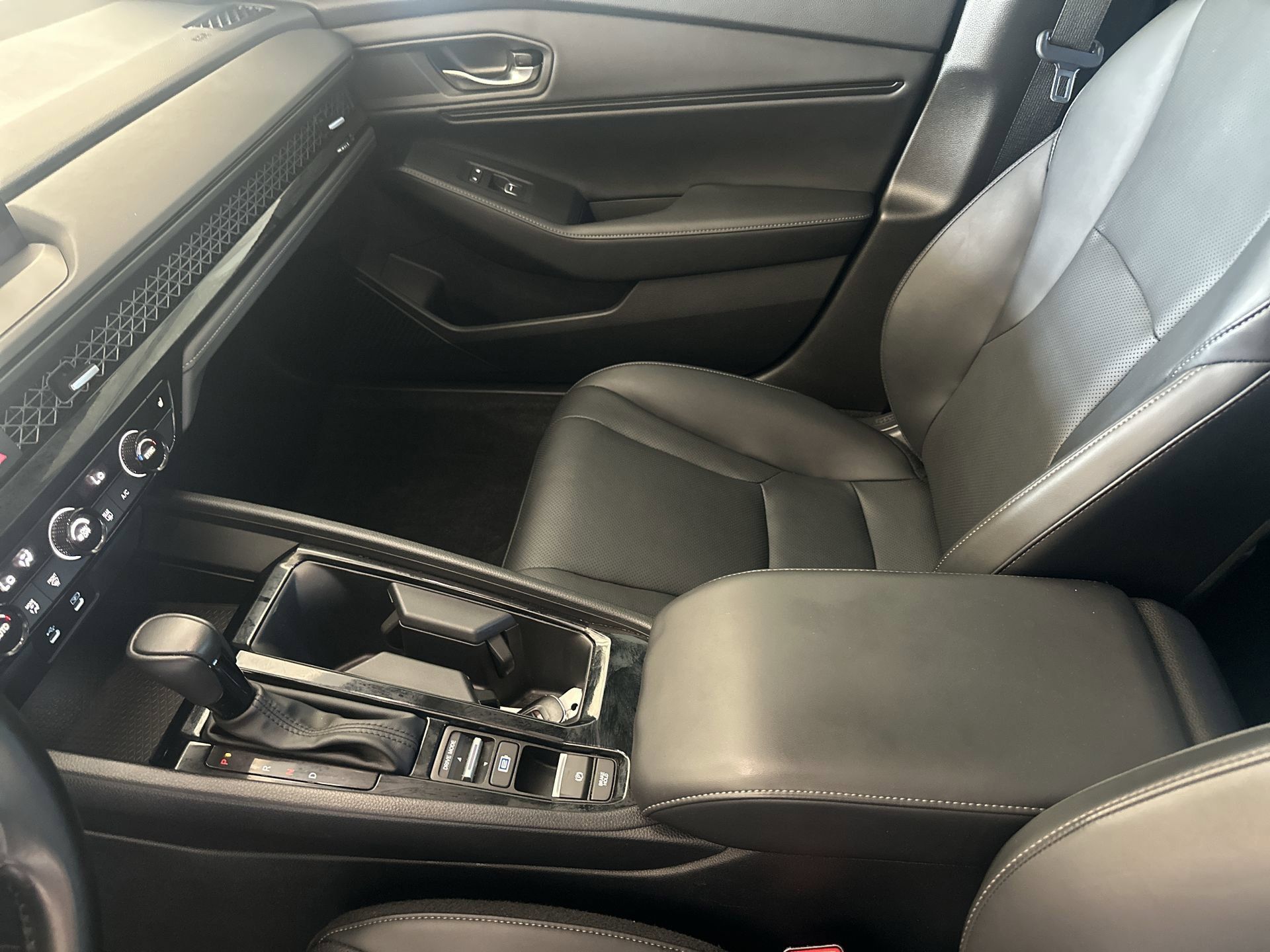 Used 2024 Honda Accord Sport image 22