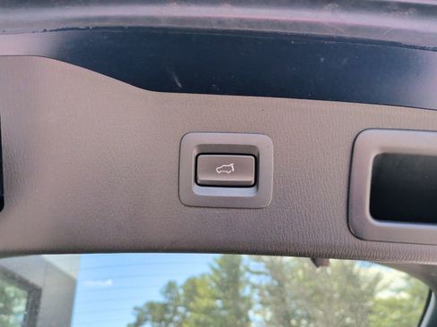 Used 2018 MAZDA CX-5 Touring w/ Preferred Equipment Package image 10