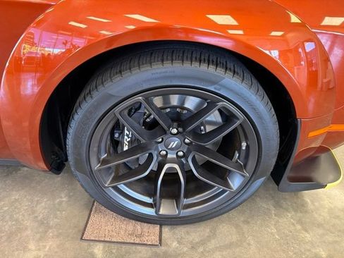 Used 2022 Dodge Challenger R/T Scat Pack RWD image 7