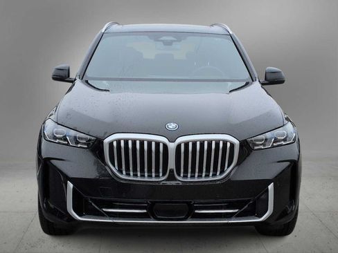 Used 2026 BMW X5 xDrive50e w/ Executive Package AWD/4WD image 3