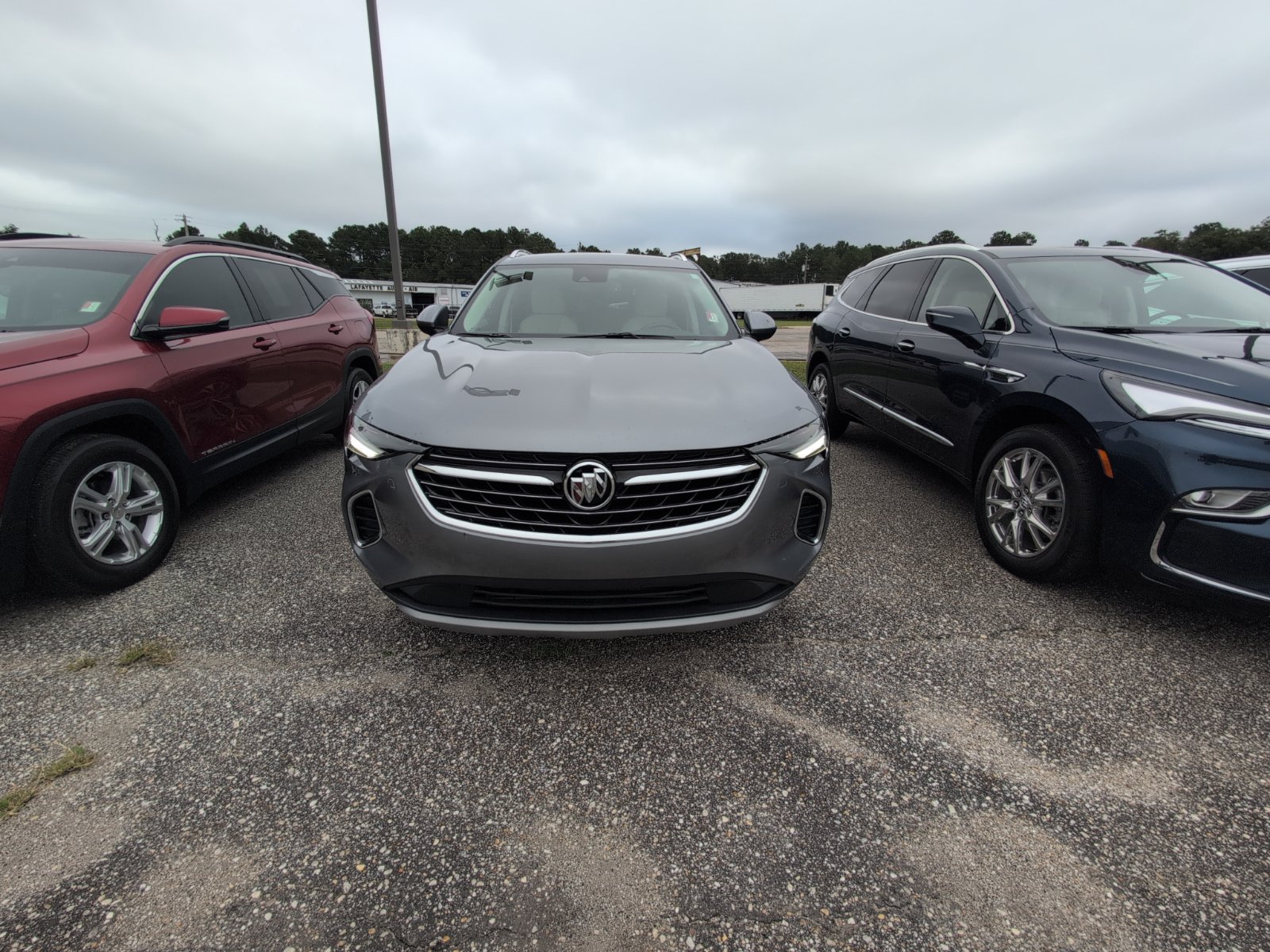 Used 2022 Buick Envision Essence w/ Safety Package FWD image 1