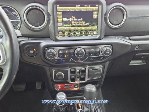 Used 2023 Jeep Wrangler Unlimited Rubicon 4xe w/ Cold Weather Group image 15