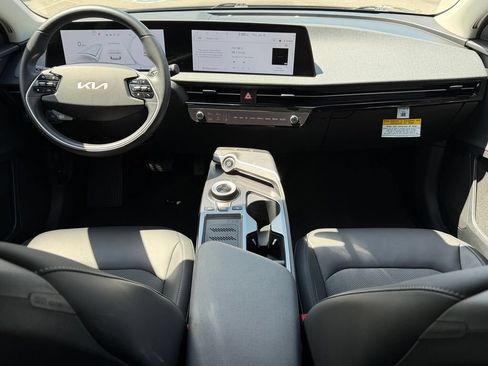 Used 2024 Kia EV6 Light RWD image 21