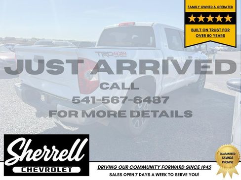Used 2015 Toyota Tundra SR5 w/ TRD Off Road Package AWD/4WD image 4