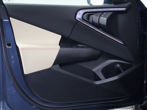 Used 2025 BMW X3 xDrive30i w/ Convenience Package image 12