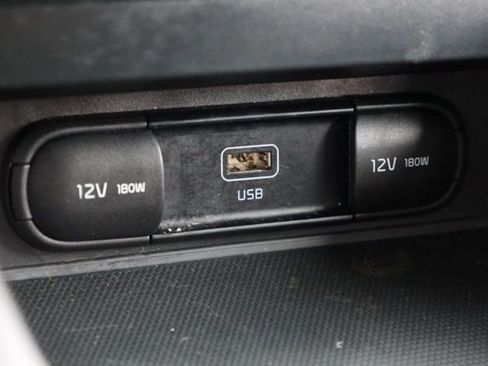 Certified 2023 Kia Soul LX w/ LX Technology Package image 27