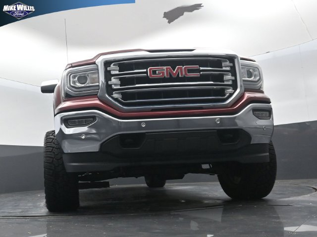 Used 2017 GMC Sierra 1500 SLT w/ SLT Premium Package AWD/4WD image 18