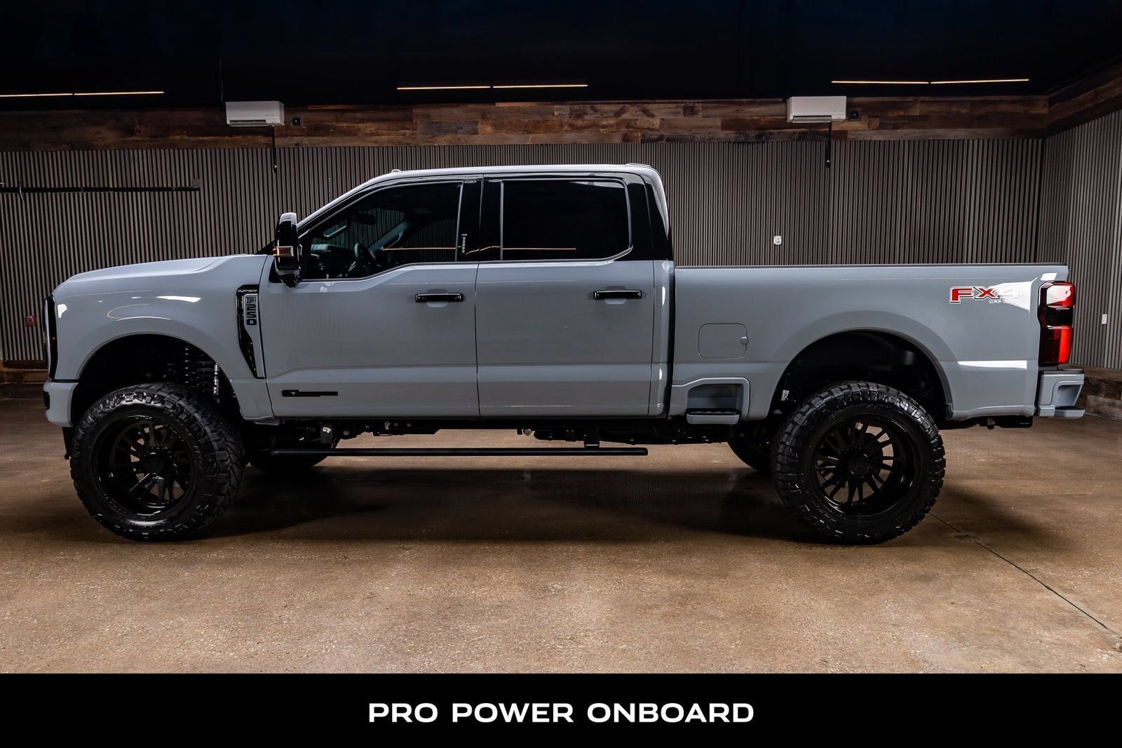 Used 2026 Ford F250 Platinum w/ FX4 Off-Road Package AWD/4WD image 6