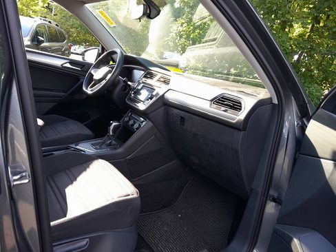 Used 2023 Volkswagen Tiguan S FWD image 44