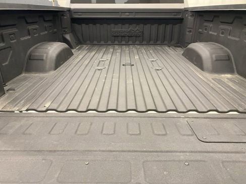 Used 2024 Chevrolet Silverado 2500 High Country w/ High Country Premium Package image 29