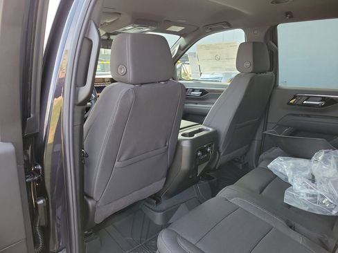 New 2026 Chevrolet Tahoe LS image 13