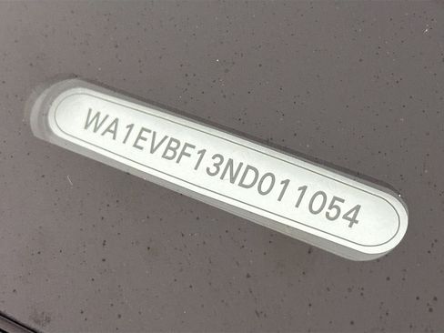 Used 2022 Audi Q8 Premium Plus w/ Premium Plus Package image 36