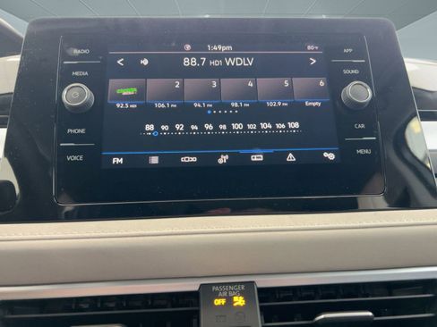 New 2026 Volkswagen Taos SE image 24