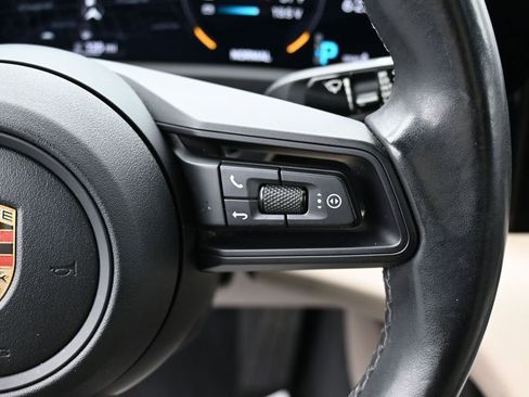 Used 2023 Porsche Taycan image 19