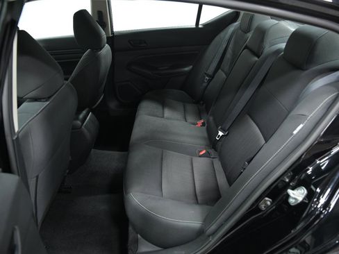 Used 2024 Nissan Altima 2.5 SV image 20