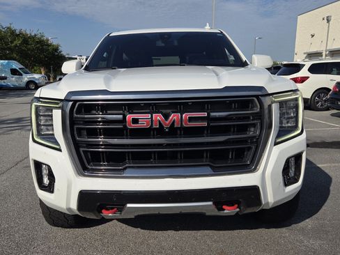 Used 2022 GMC Yukon AT4 w/ AT4 Premium Plus Package AWD/4WD image 2
