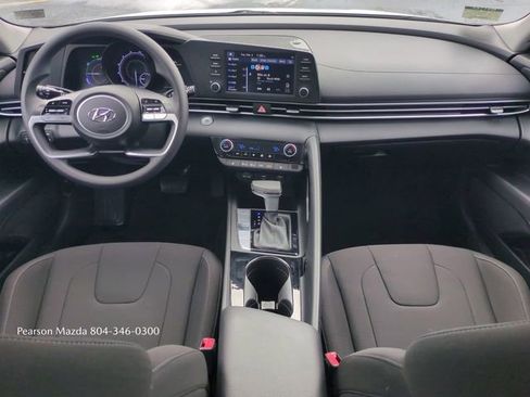 Used 2023 Hyundai Elantra Blue image 15