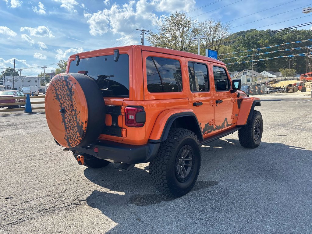 Used 2025 Jeep Wrangler Unlimited Rubicon 392 AWD/4WD image 5