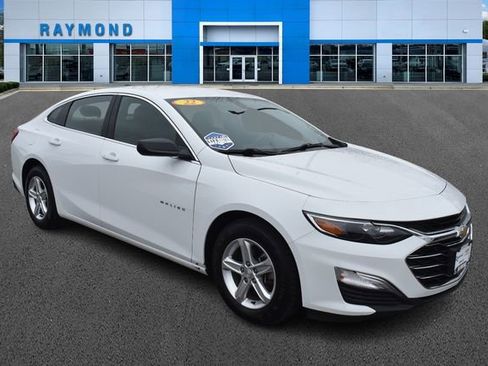 Certified 2022 Chevrolet Malibu LS image 1