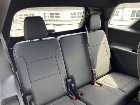 Used 2022 Chevrolet Traverse Premier AWD/4WD image 45