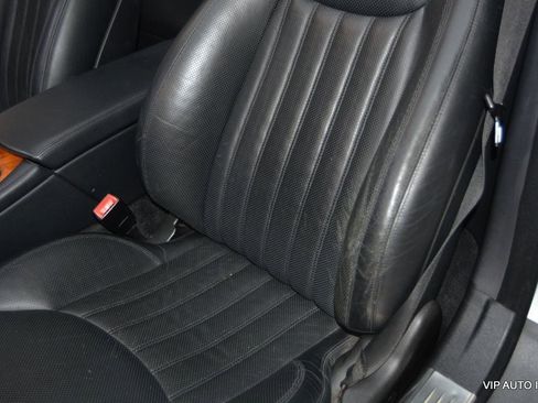 Used 2009 Mercedes-Benz SL 550 image 17