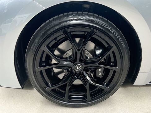 Certified 2025 Lexus IS 500 image 9