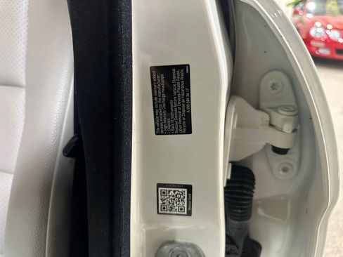 Used 2012 Mercedes-Benz C 300 4MATIC Sedan image 50