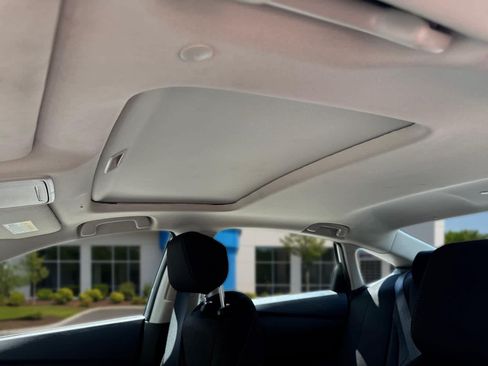 Used 2024 Honda Accord EX image 15