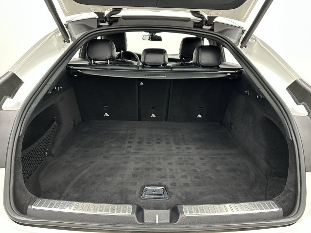 Used 2018 Mercedes-Benz GLC 300 4MATIC Coupe image 24