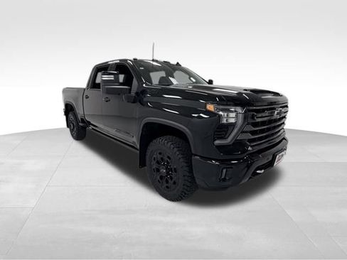 Used 2024 Chevrolet Silverado 2500 High Country w/ Midnight Edition AWD/4WD image 7