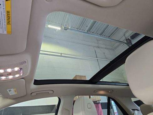 Certified 2025 Mercedes-Benz GLE 350 4MATIC image 36