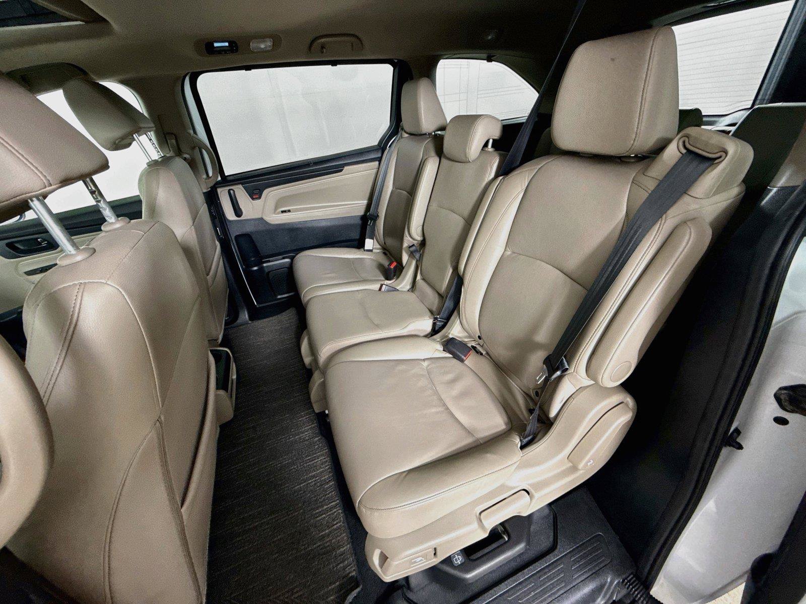 Certified 2024 Honda Odyssey EX-L image 11
