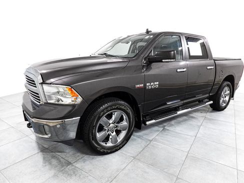 Used 2016 RAM 1500 Big Horn AWD/4WD image 3