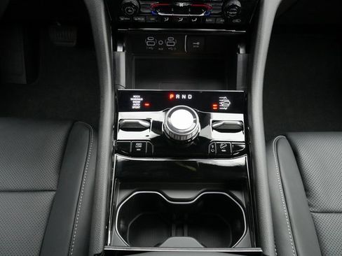 New 2025 Jeep Grand Cherokee Overland w/ Adv Protech Group III image 27